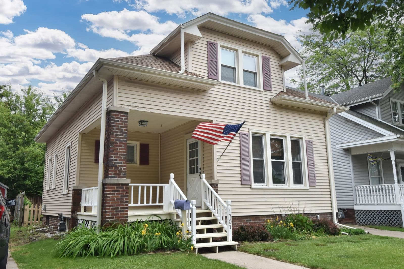 1707 Carlisle