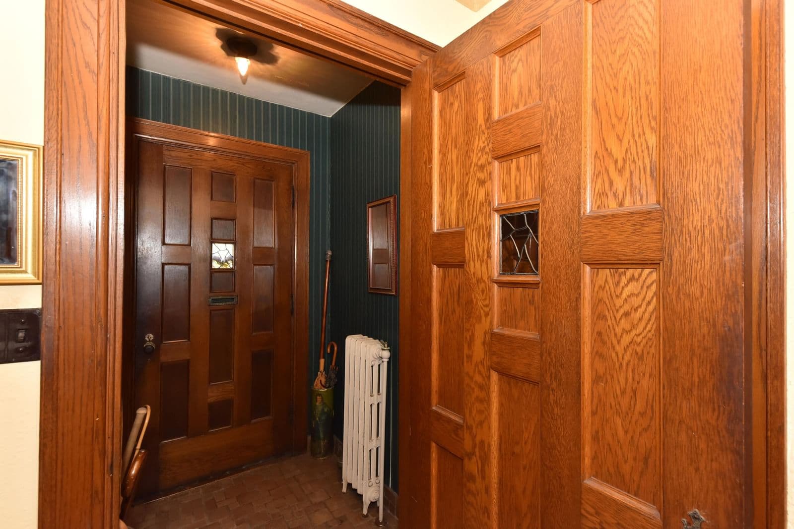 8525 Ravenswood