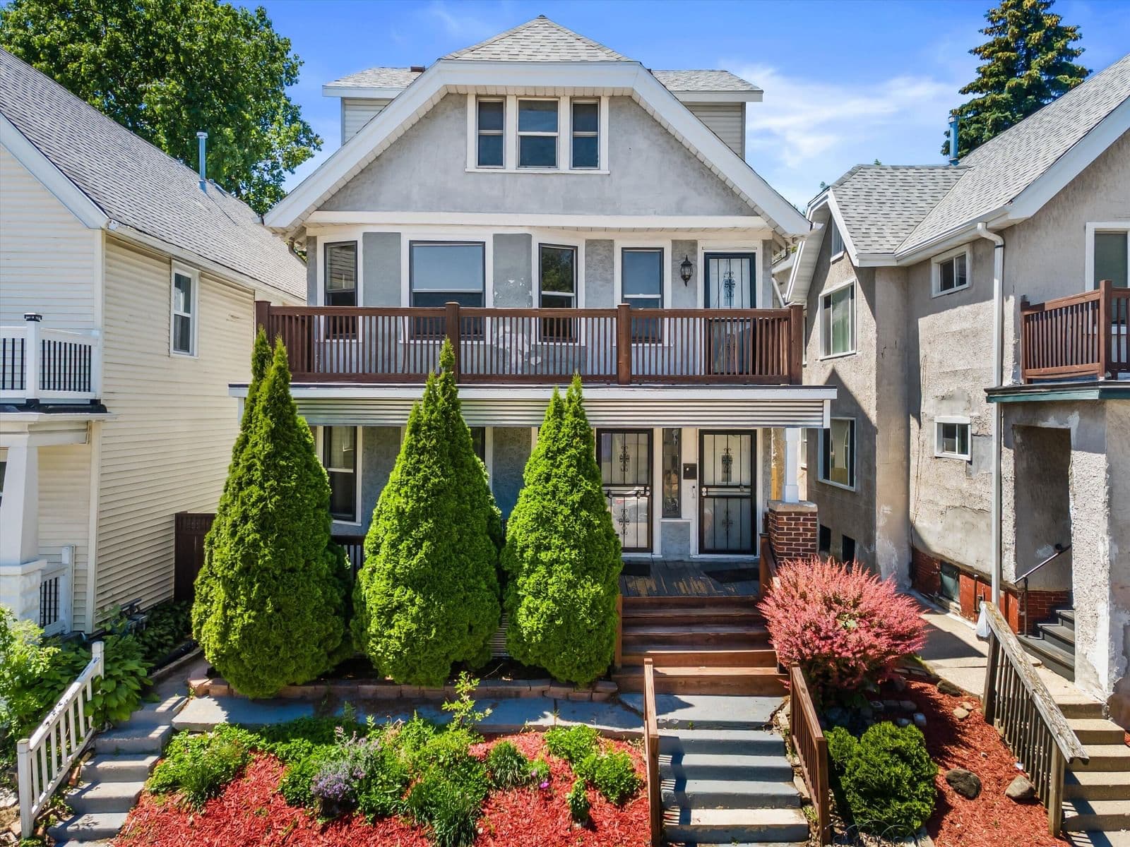 2615 Holton