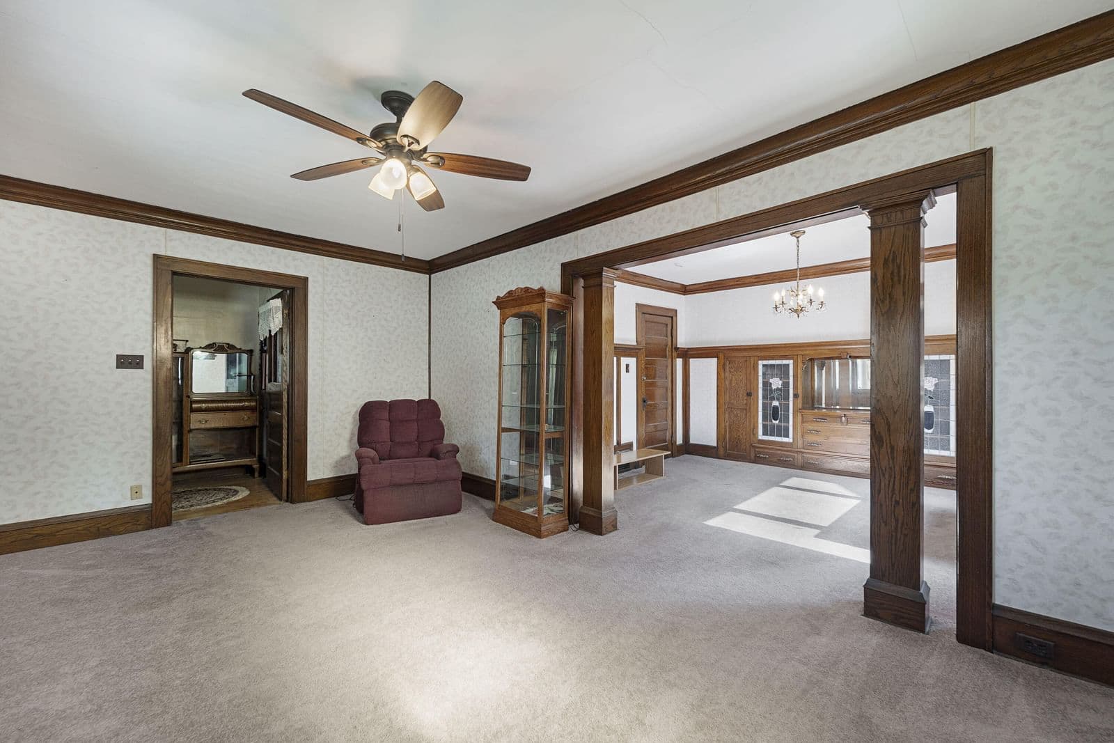 2910 Mitchell