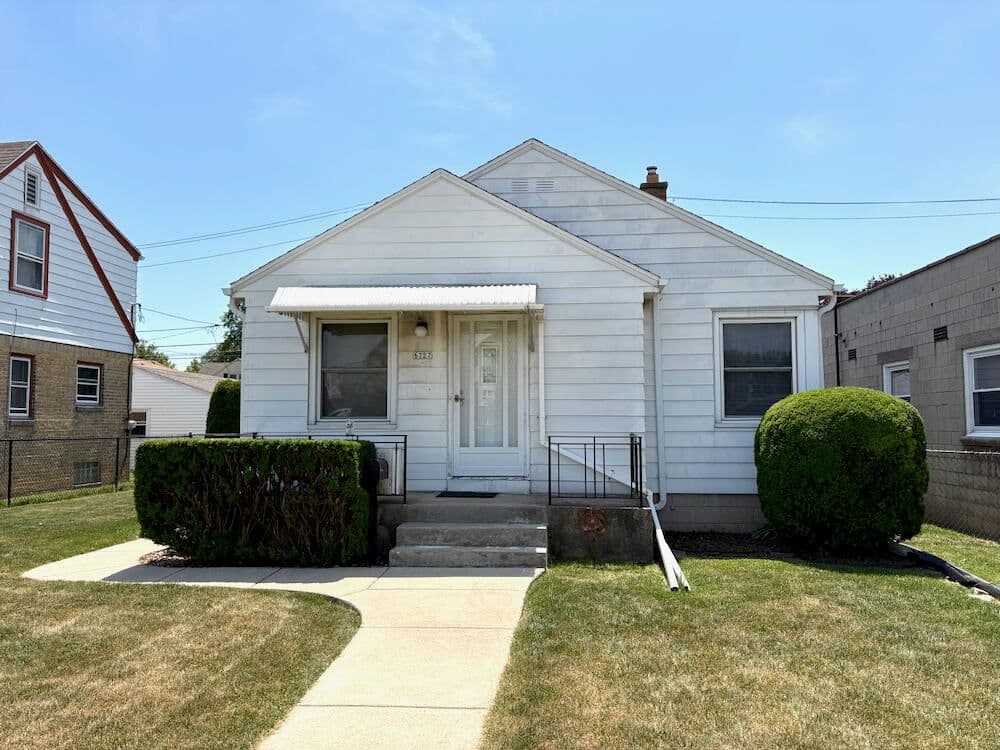 6727 Lincoln, West Allis, WI