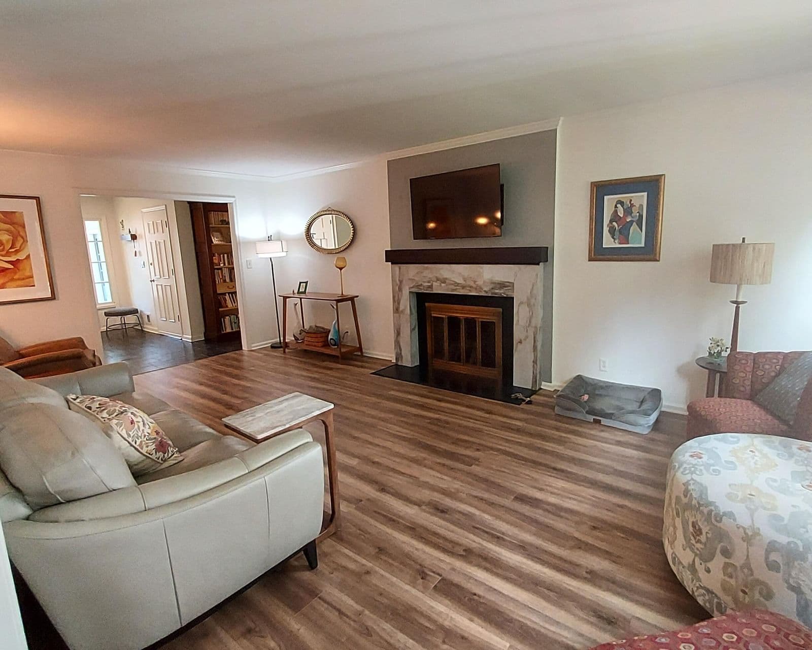1027 Shaker, Mequon, WI