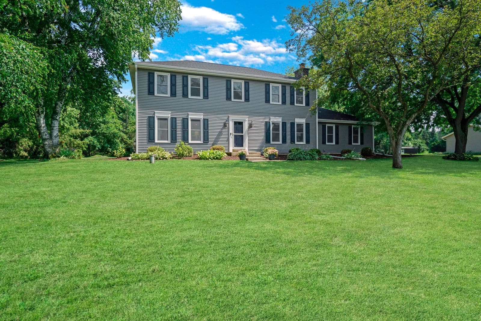 1626 Devonshire, Cedarburg, WI