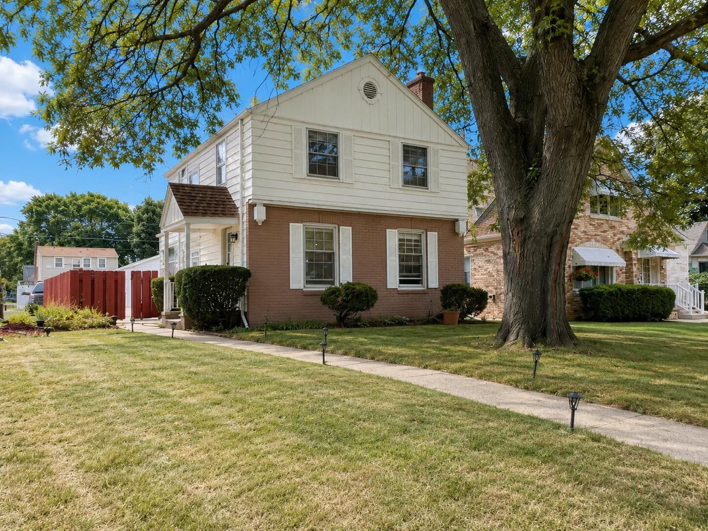 2423 60th, West Allis, WI