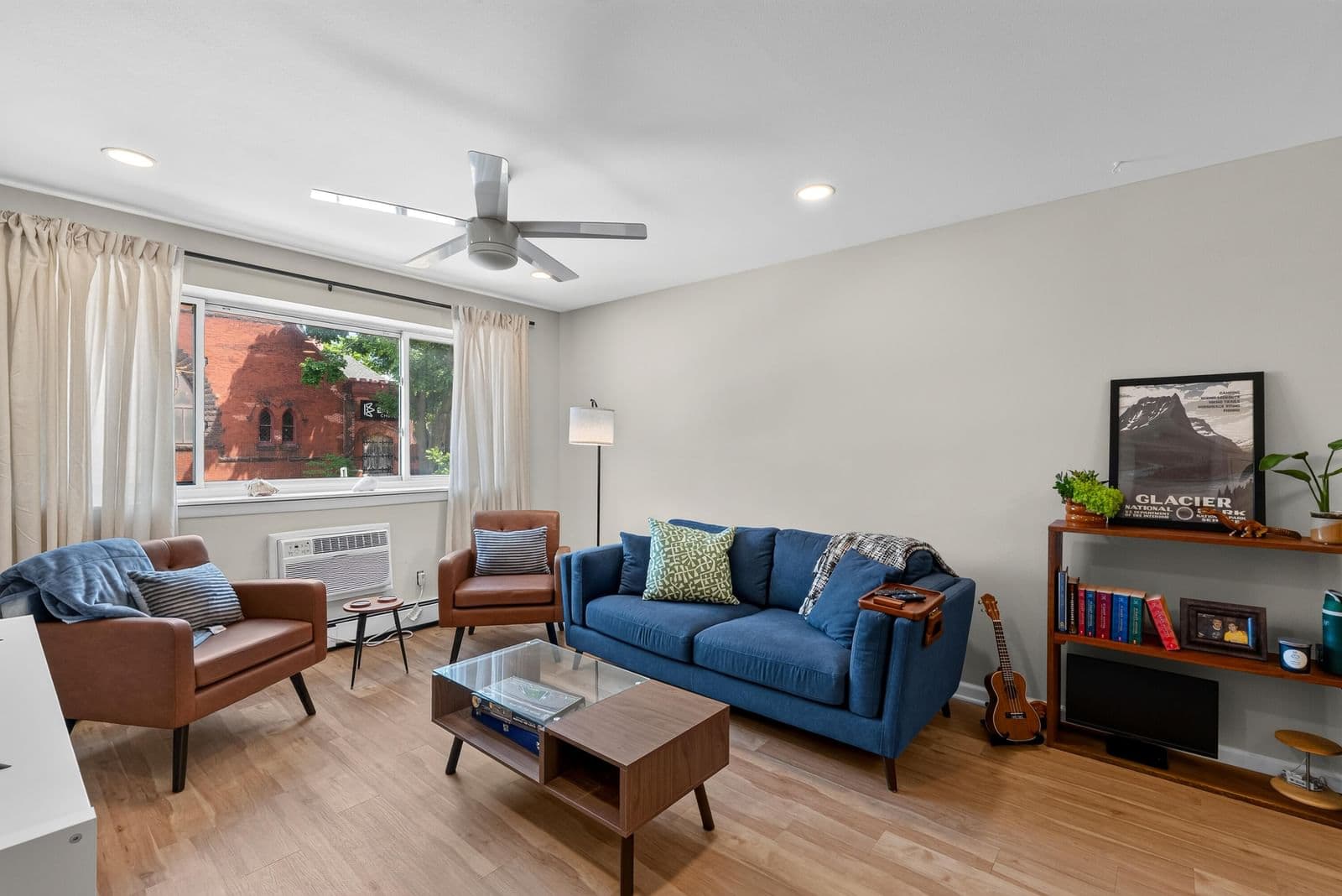2222 Belleview