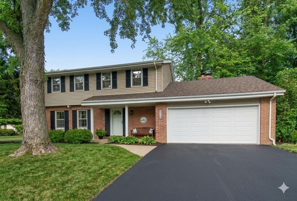 2470 Lionel, Brookfield, WI