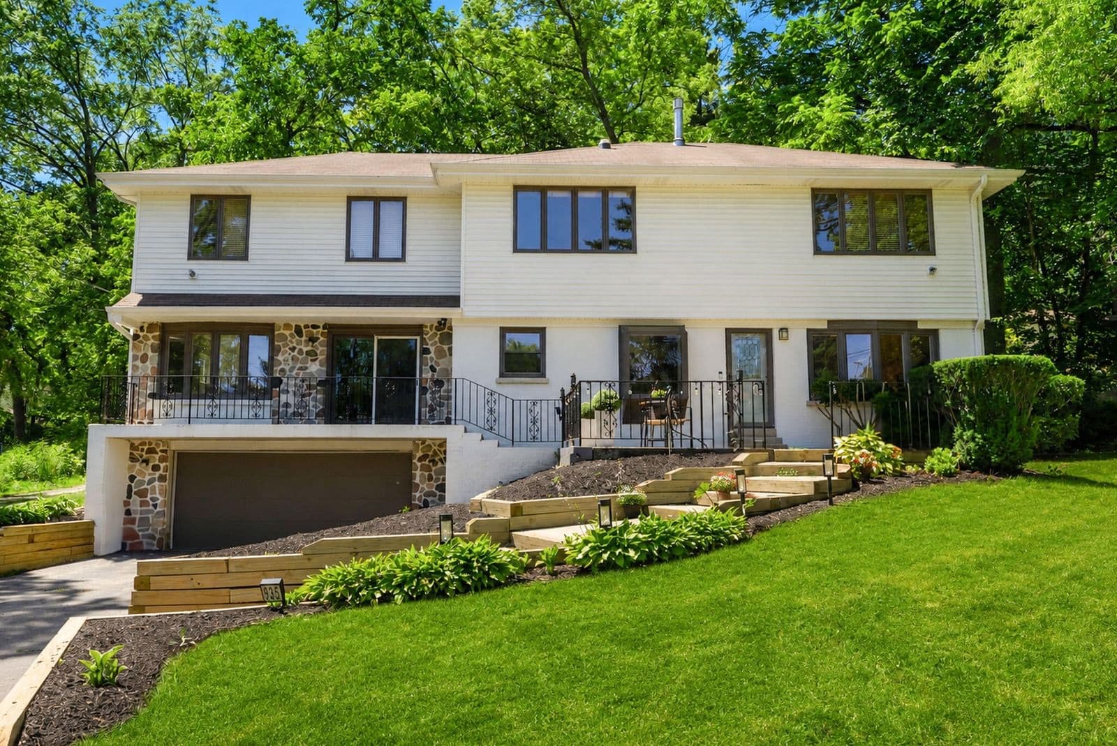 935 124th, Elm Grove, WI