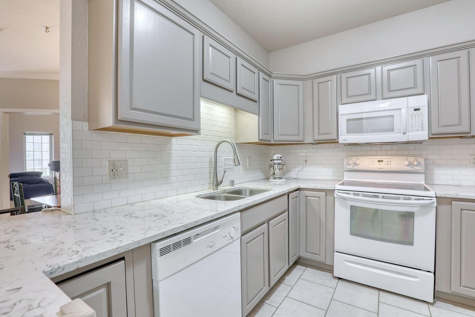13060 Bluemound, Elm Grove, WI