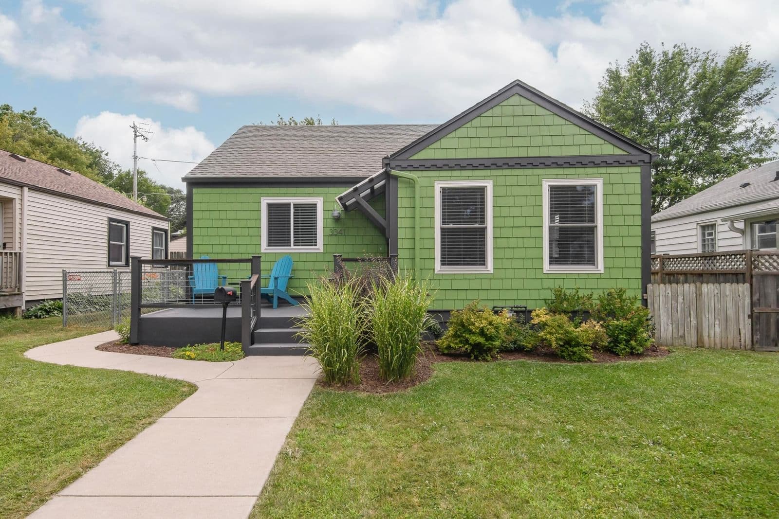 3341 Adams