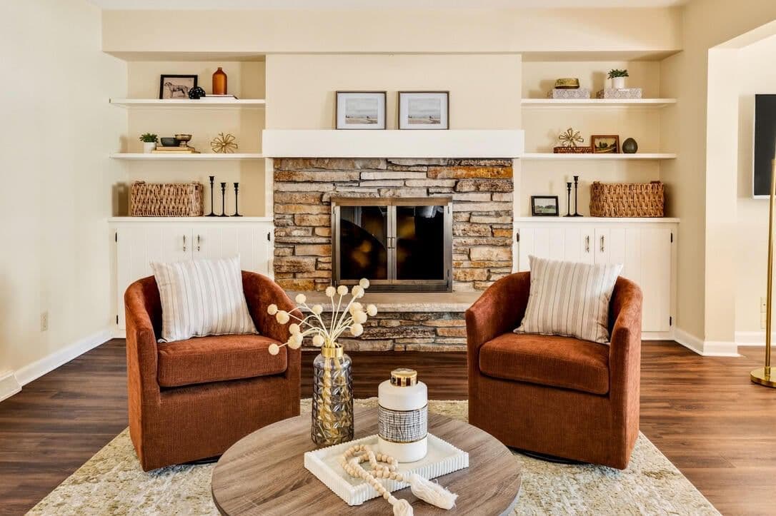 18720 Abbey, Brookfield, WI