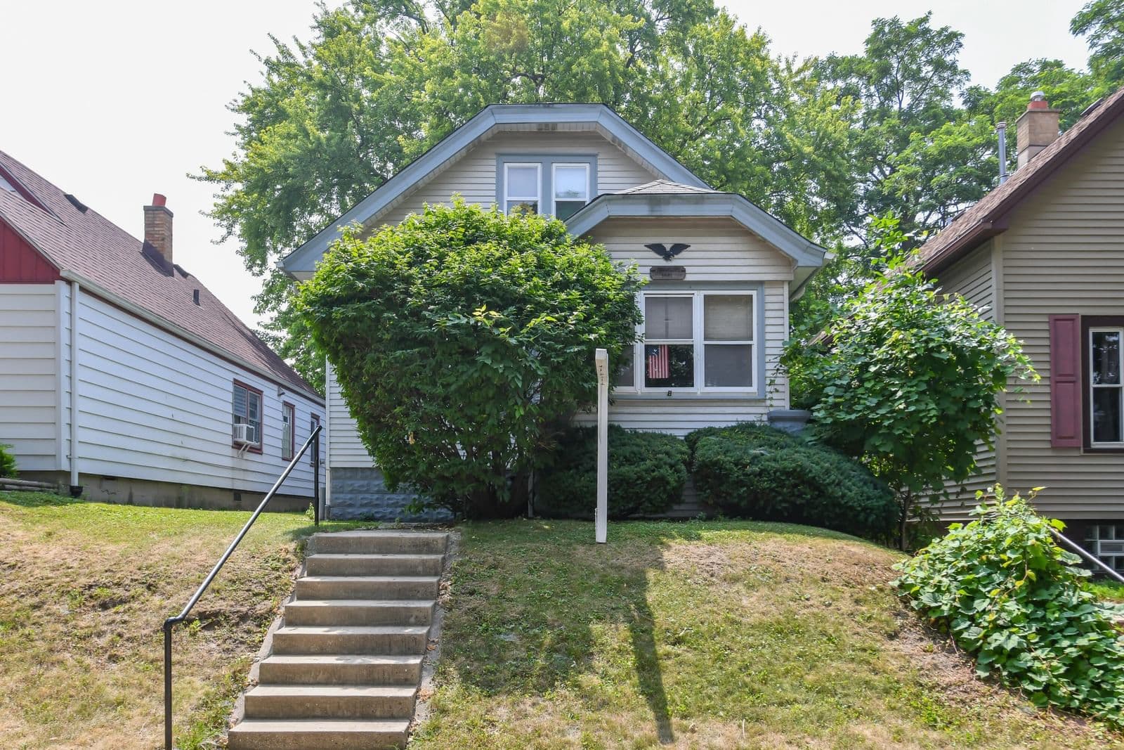 1901 Hillcrest
