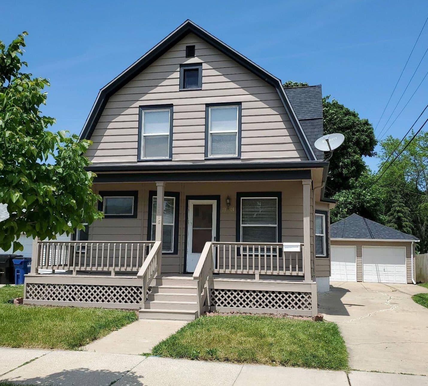 1116 Yout, Racine, WI