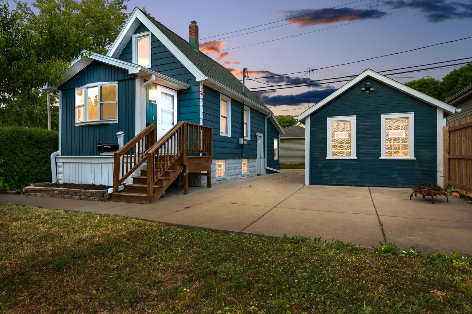 2202 68th, West Allis, WI