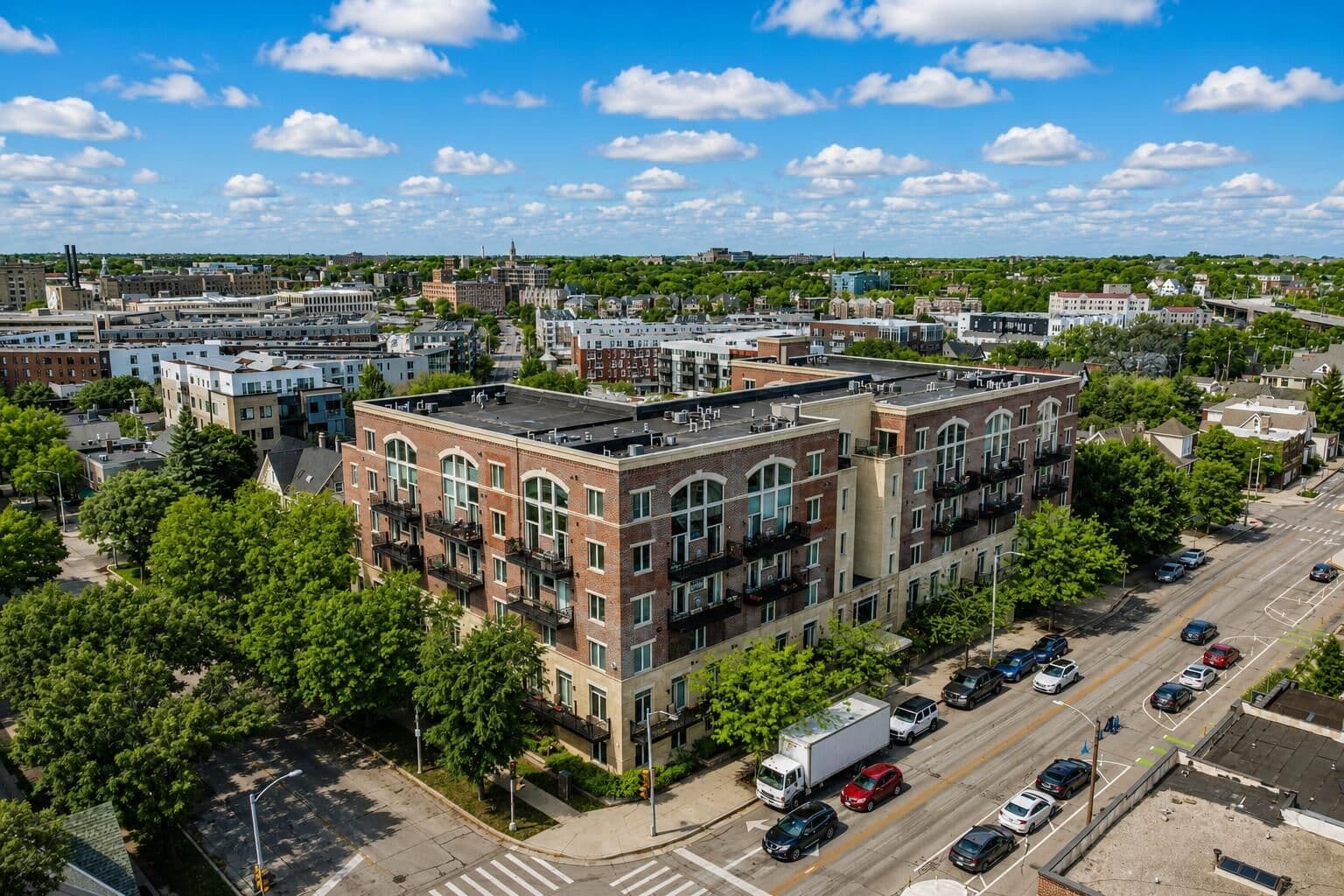 1515 Van Buren