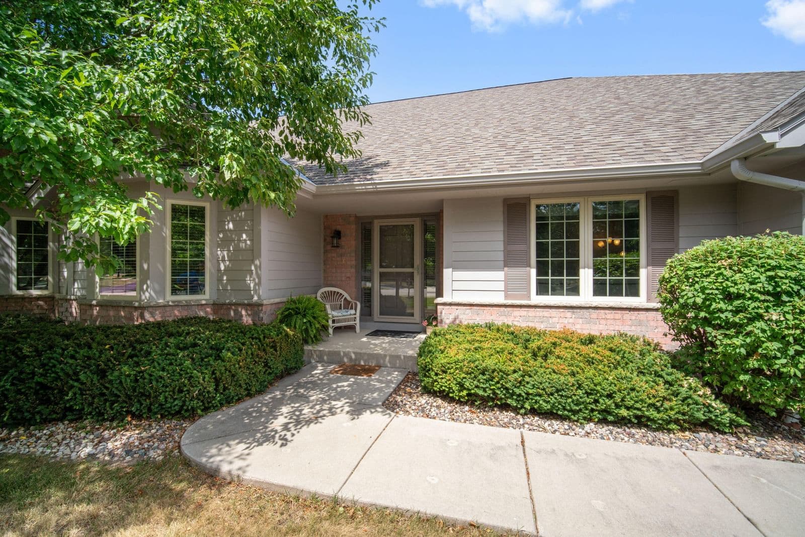 10752 Oxford, Mequon, WI