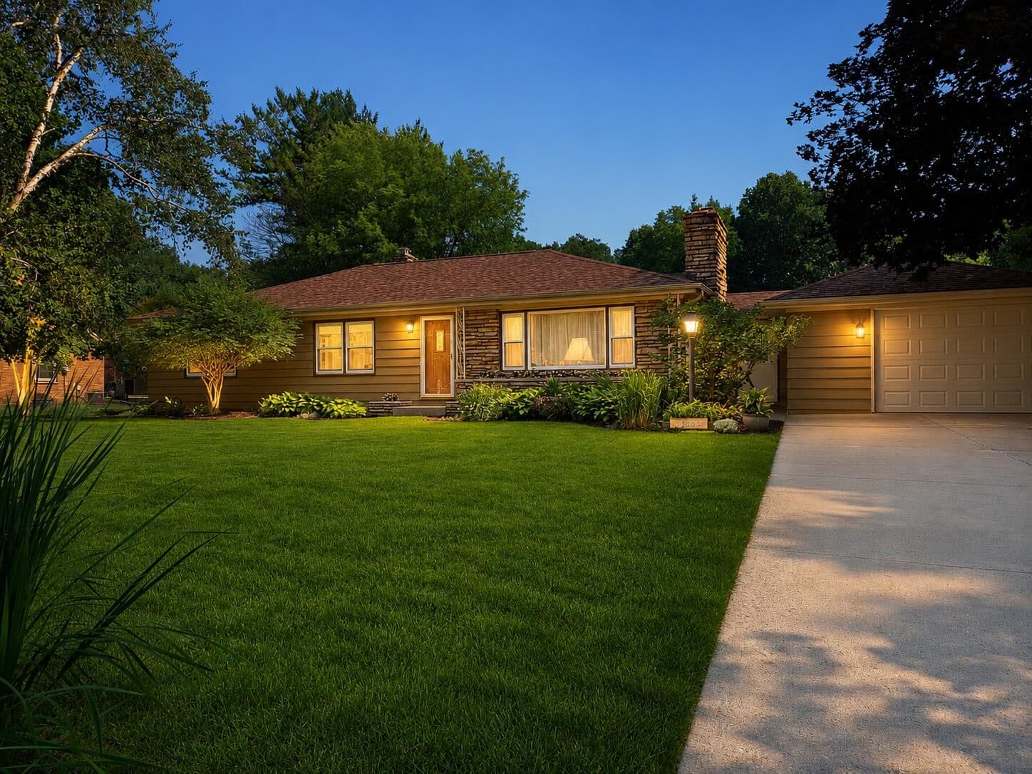 14345 Hyland, Brookfield, WI