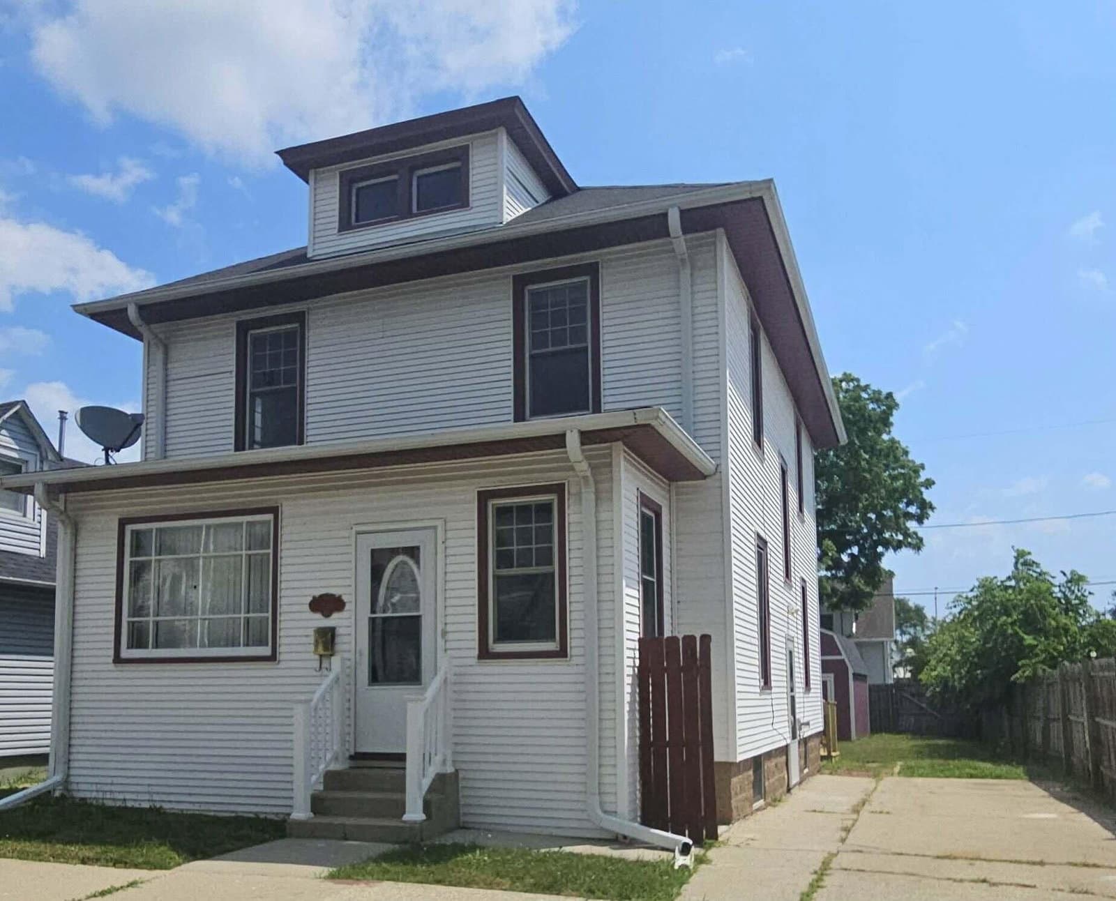 1645 Morton, Racine, WI