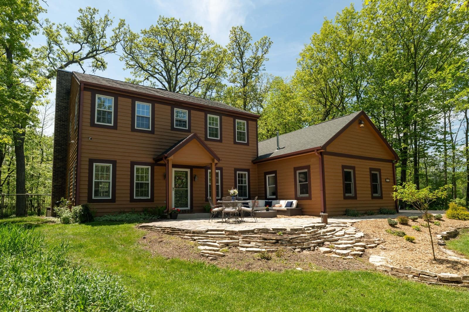 13737 Lake Shore, Mequon, WI
