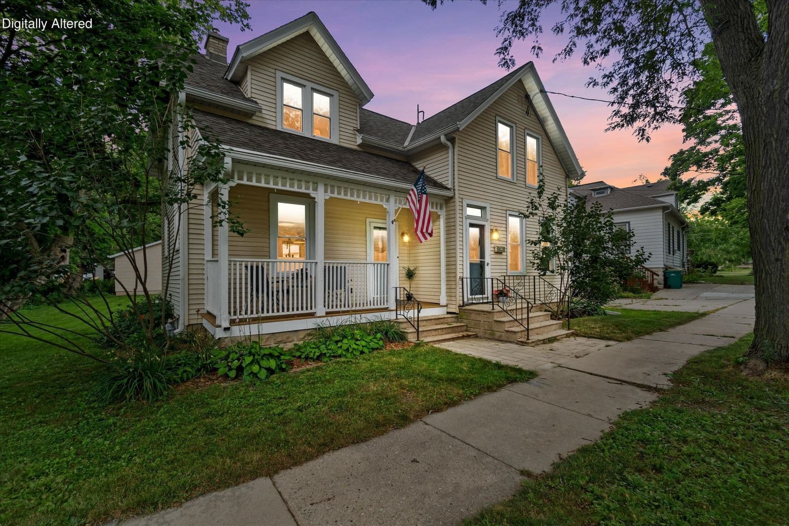 W58N455 Hilbert, Cedarburg, WI