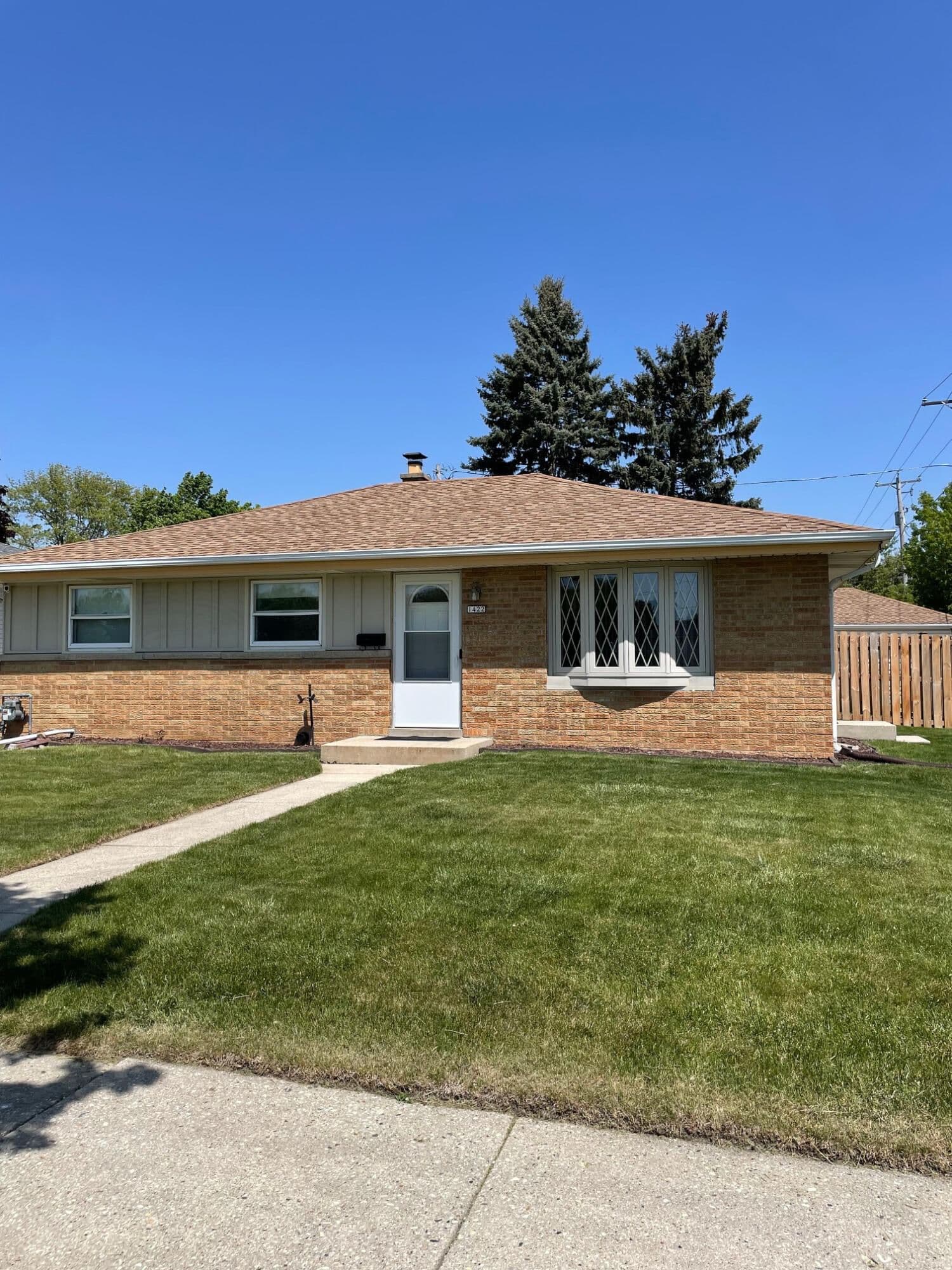 1422 Van Norman