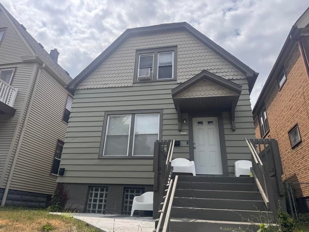2629 Fratney