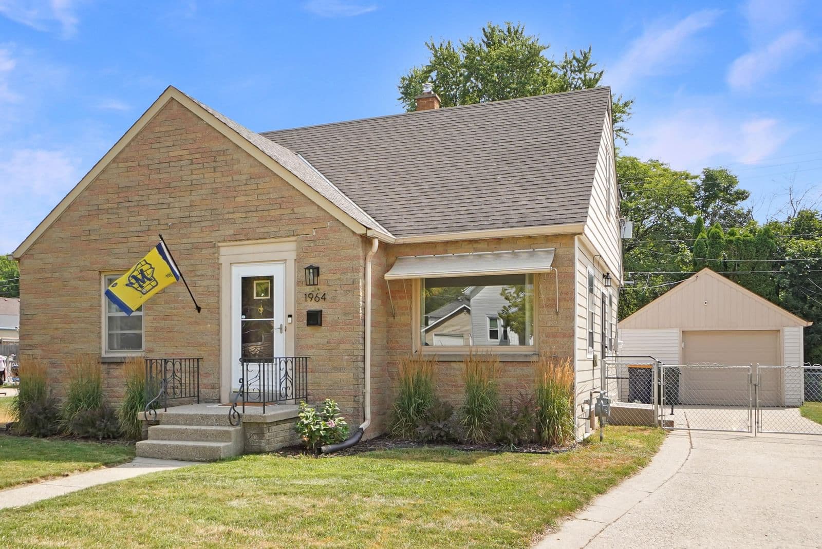 1964 91st, West Allis, WI