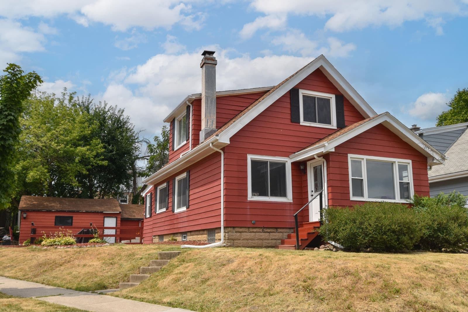 1475 95th, West Allis, WI