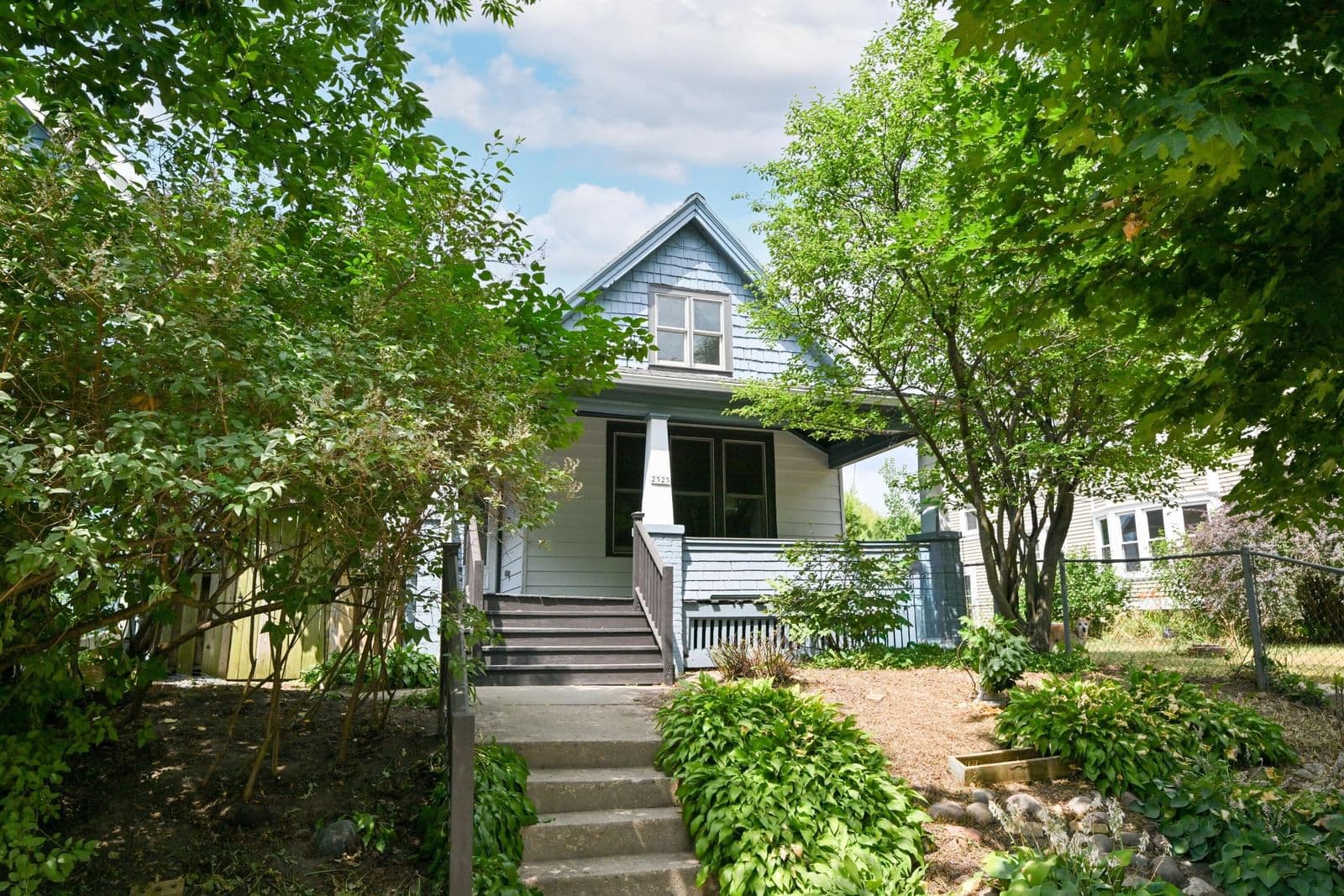 2525 Pierce
