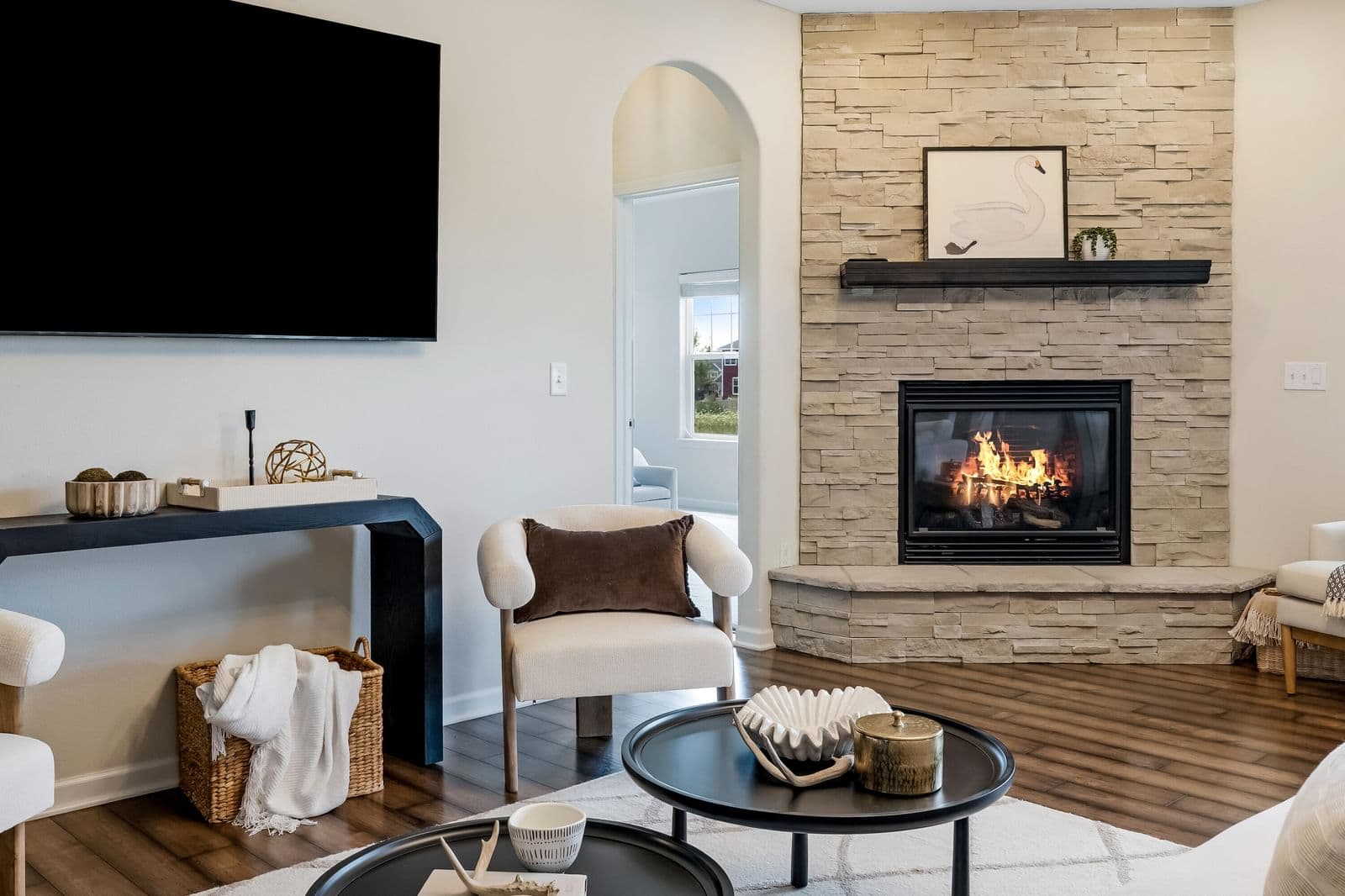 8211 Highlander, Mequon, WI