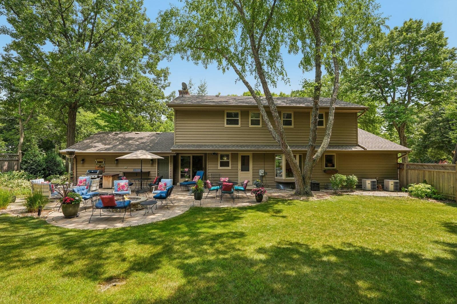 N93W5780 Dorchester, Cedarburg, WI
