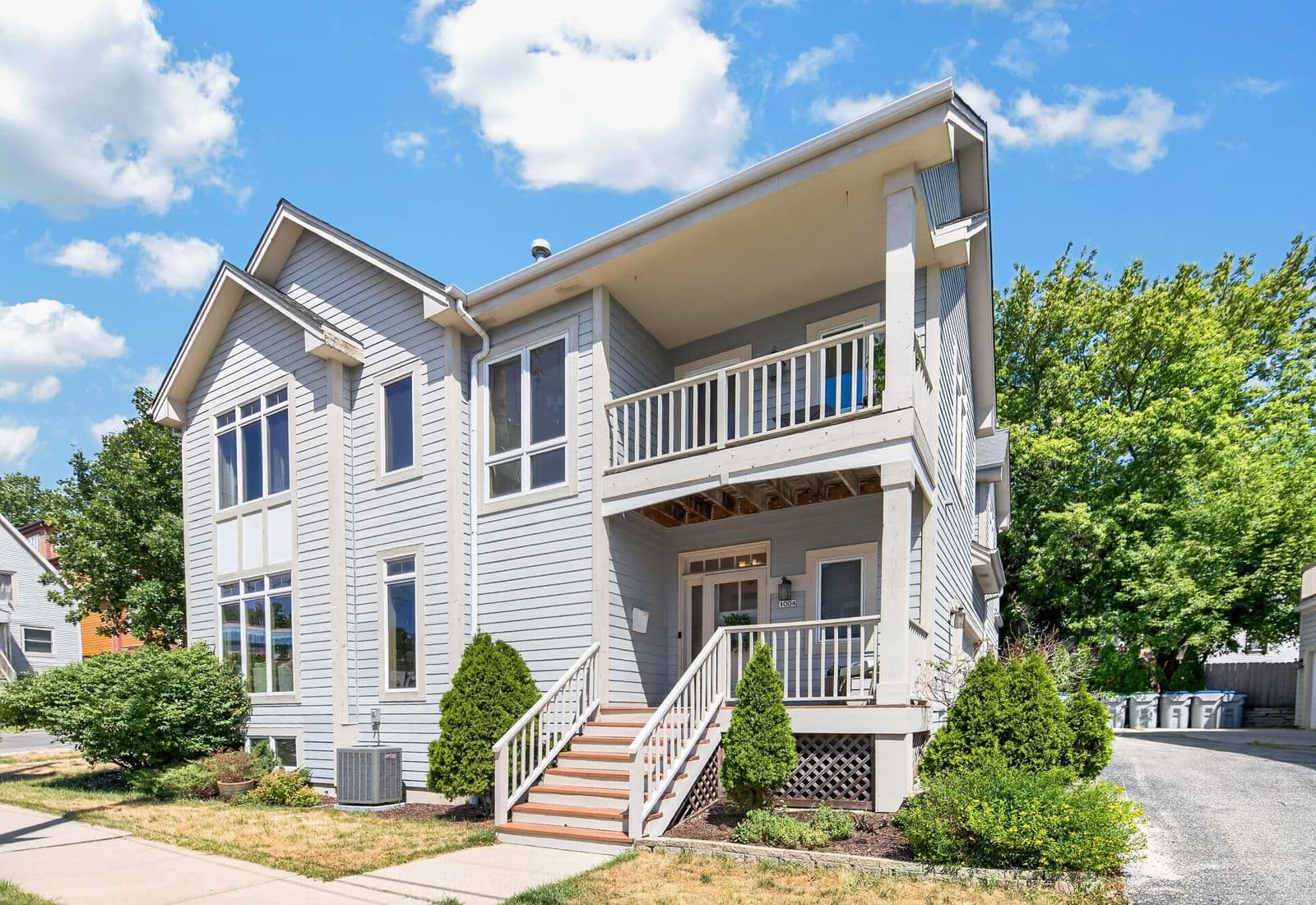 1004 Garfield