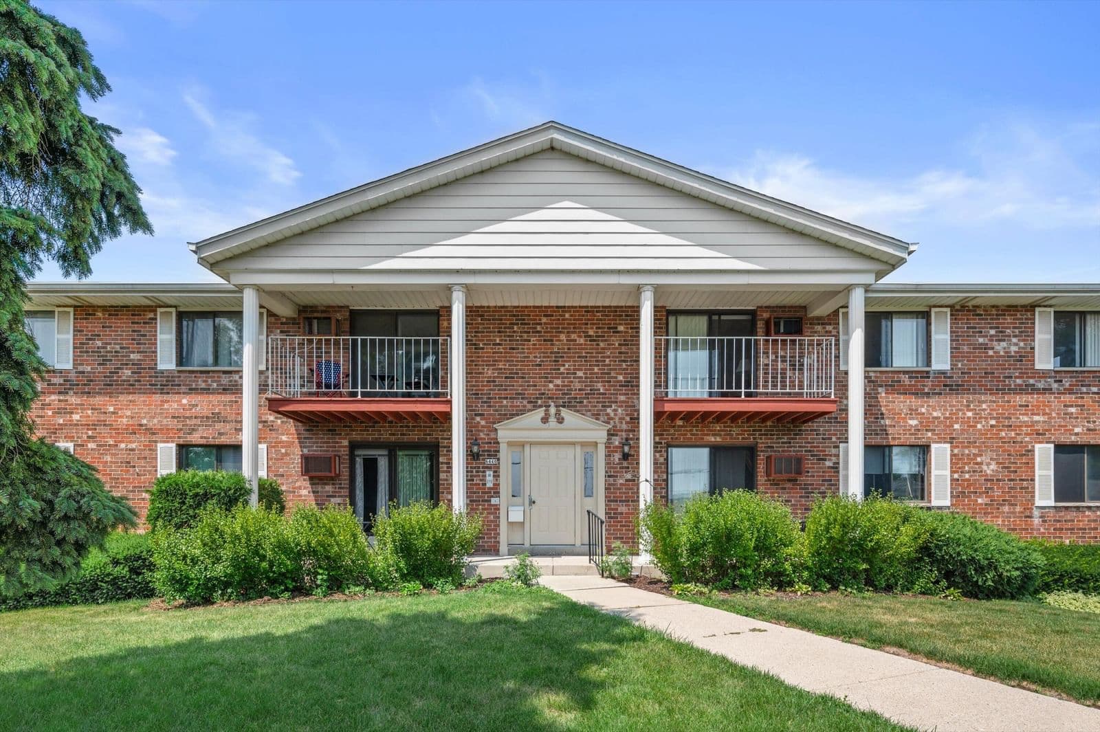 6440 Howard