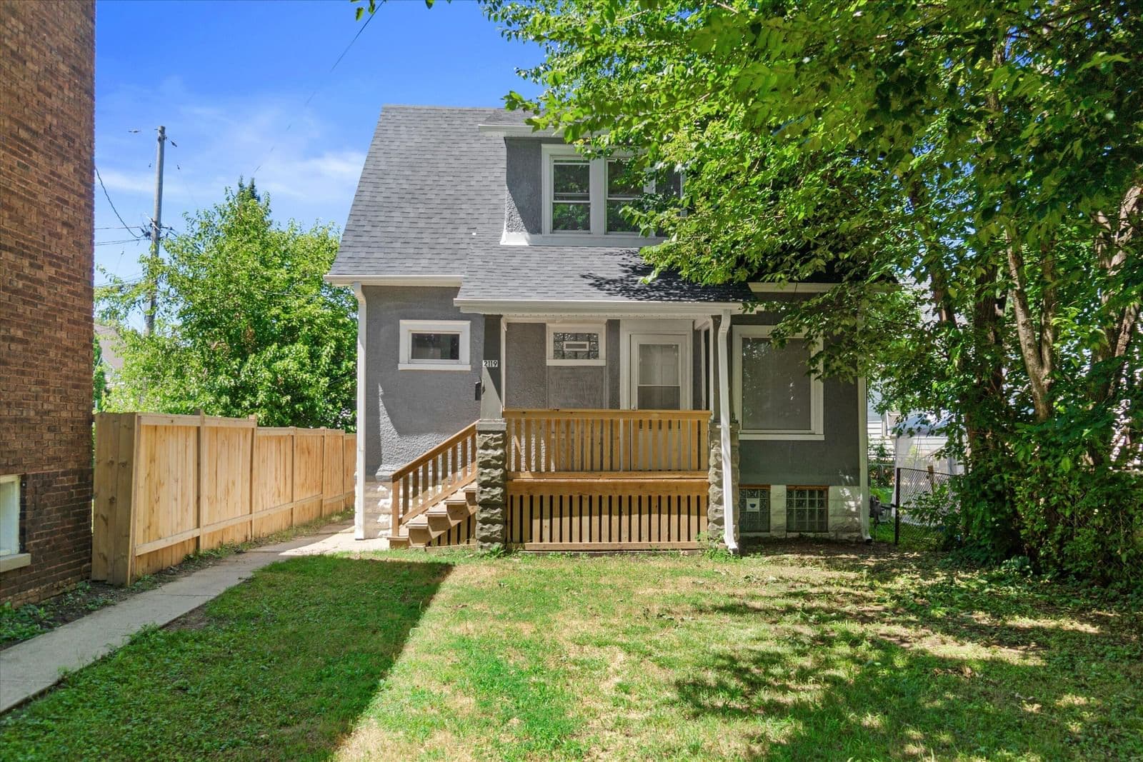 2119 Muskego