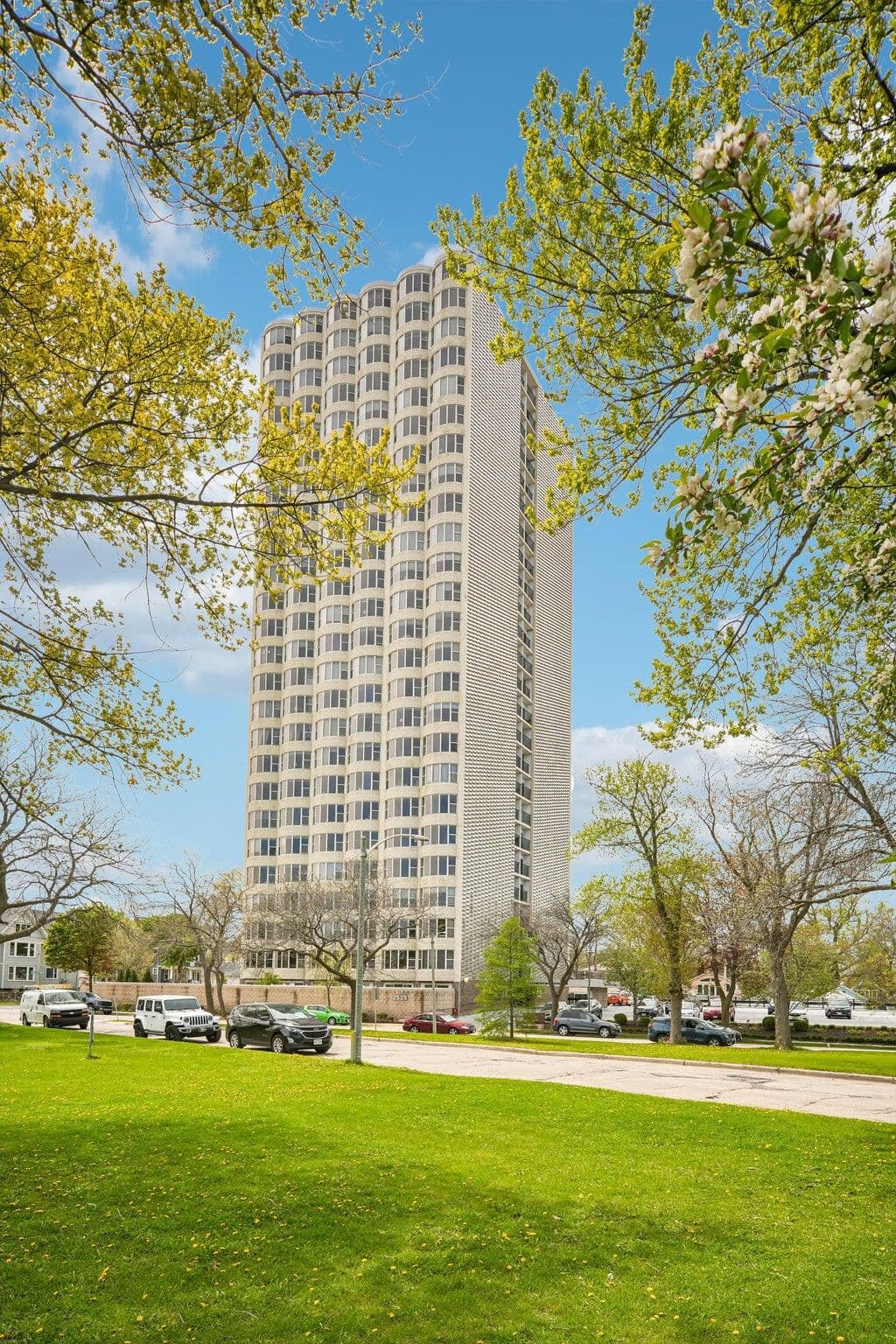 2525 Shore