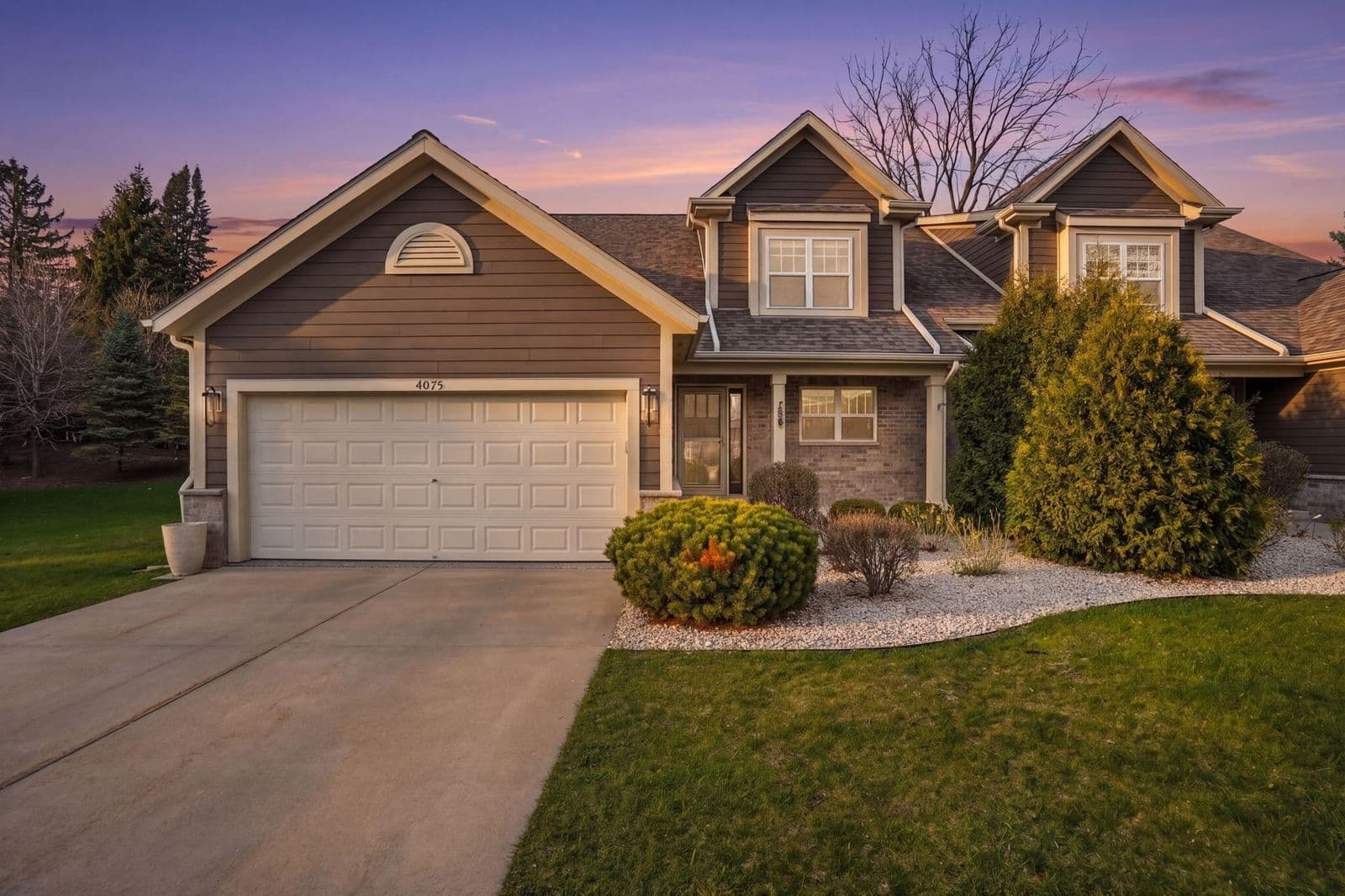 4075 Wyndham Pointe, Brookfield, WI