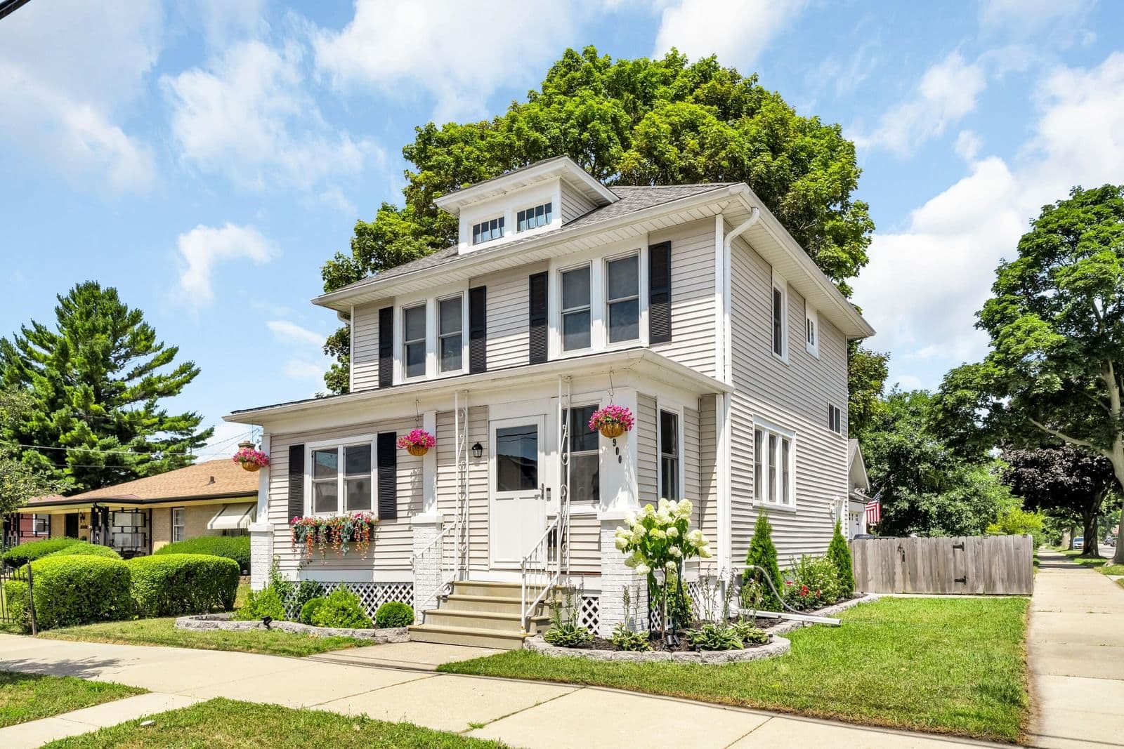 2900 21st, Racine, WI