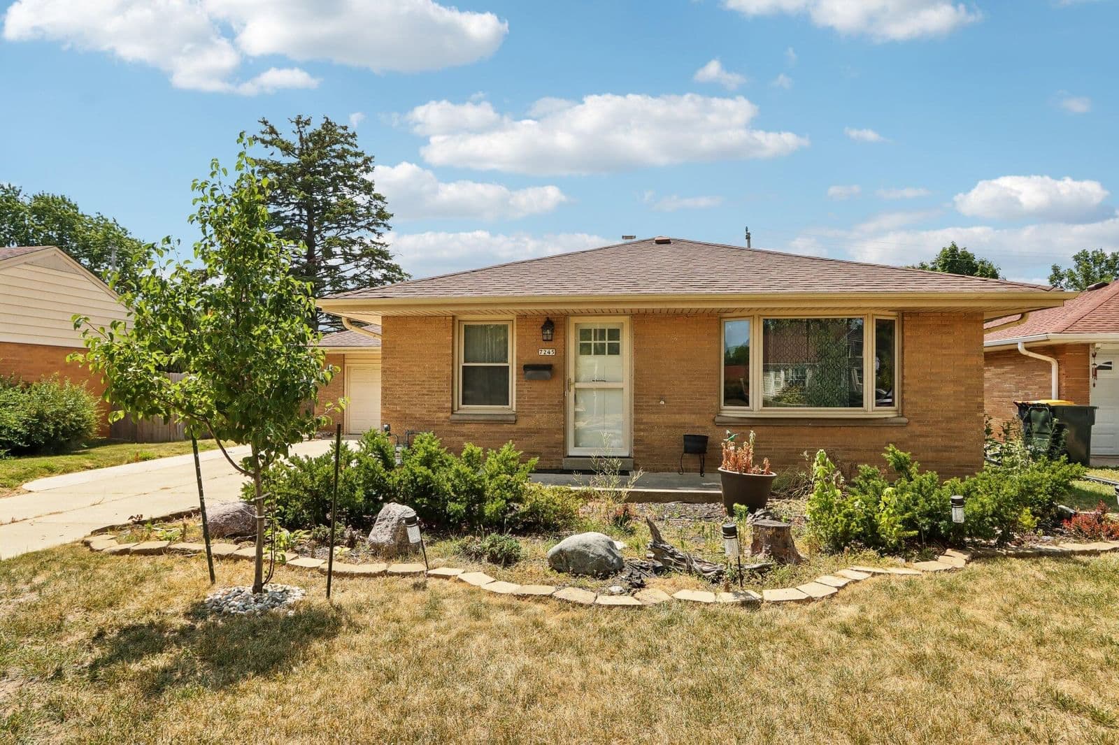 7245 Cleveland, West Allis, WI