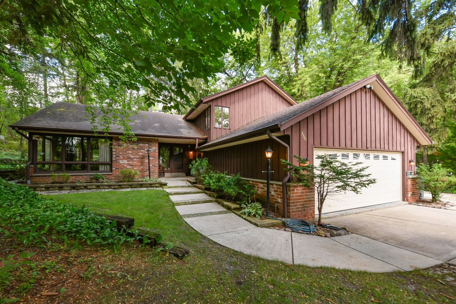 2367 118th, West Allis, WI