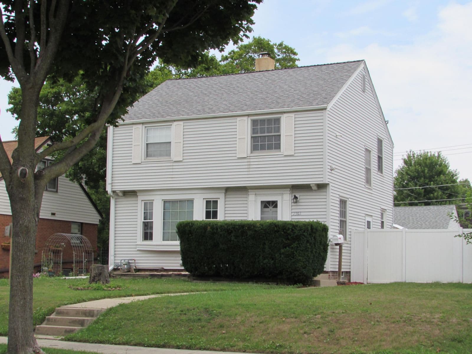 2362 78th, West Allis, WI