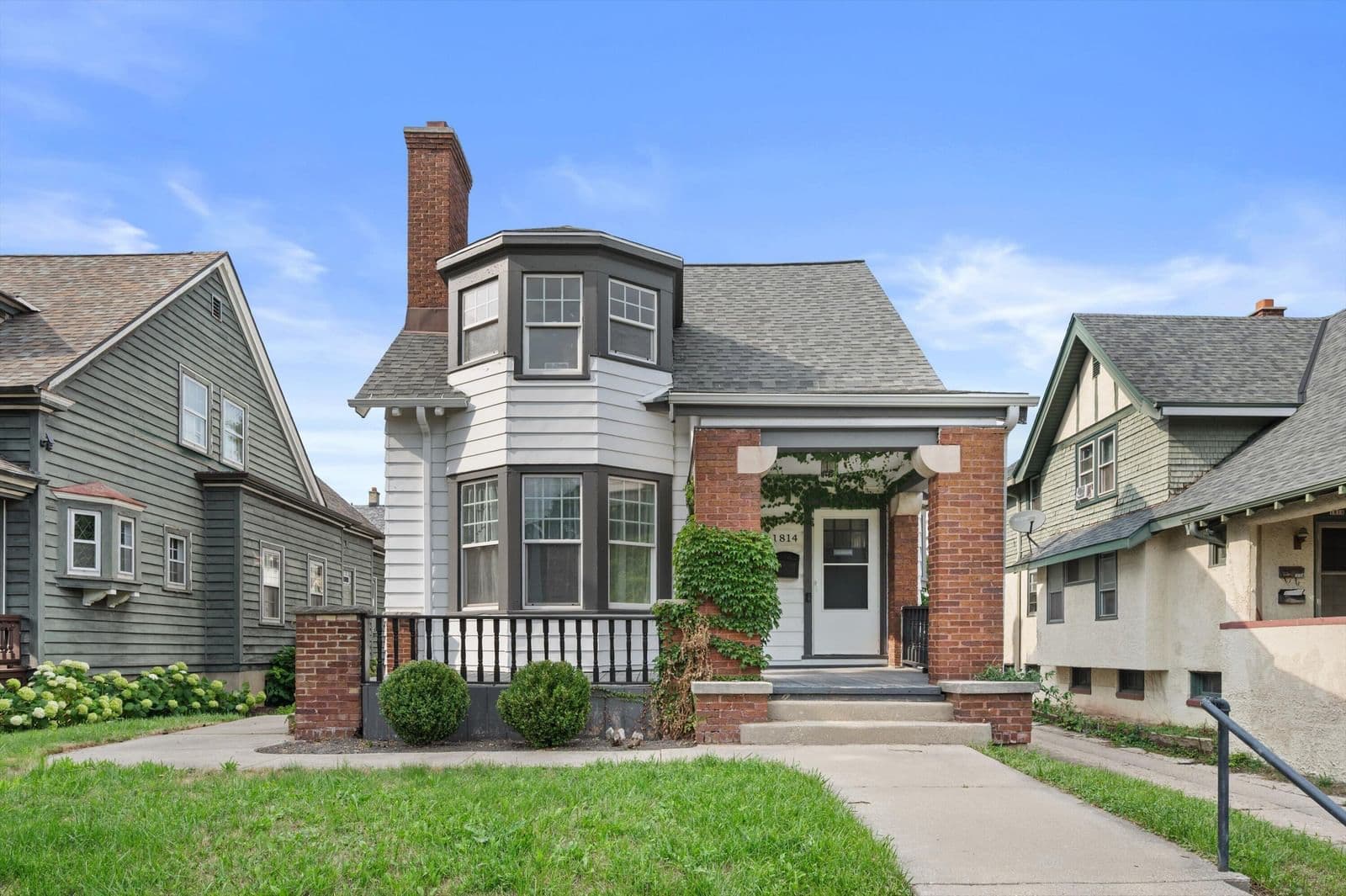 1814 Kenwood