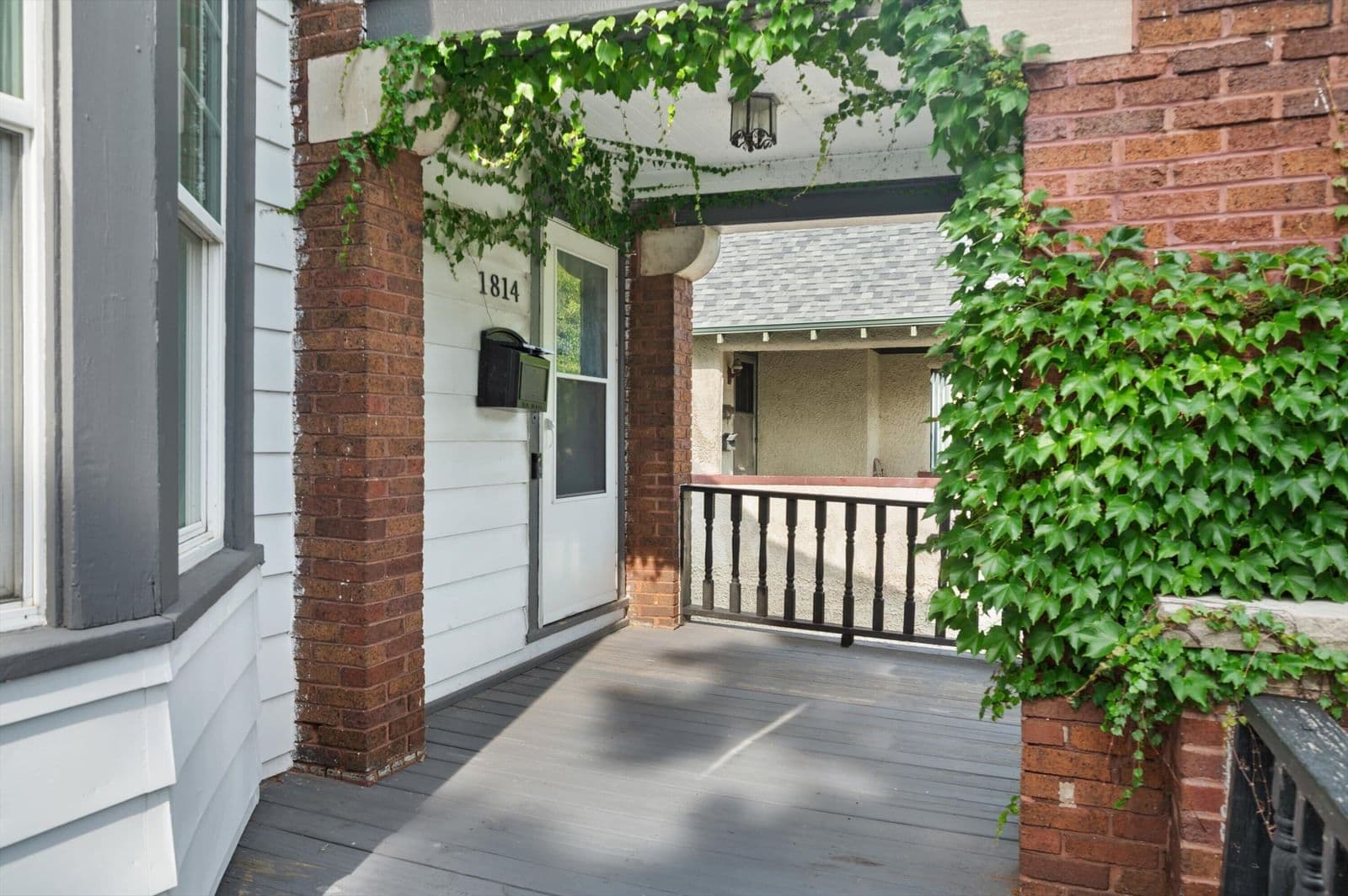 1814 Kenwood
