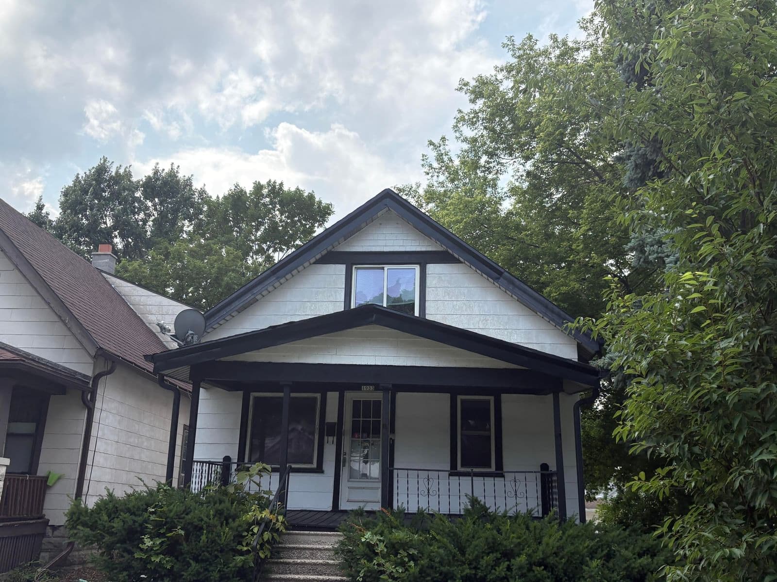 1933 68th, West Allis, WI