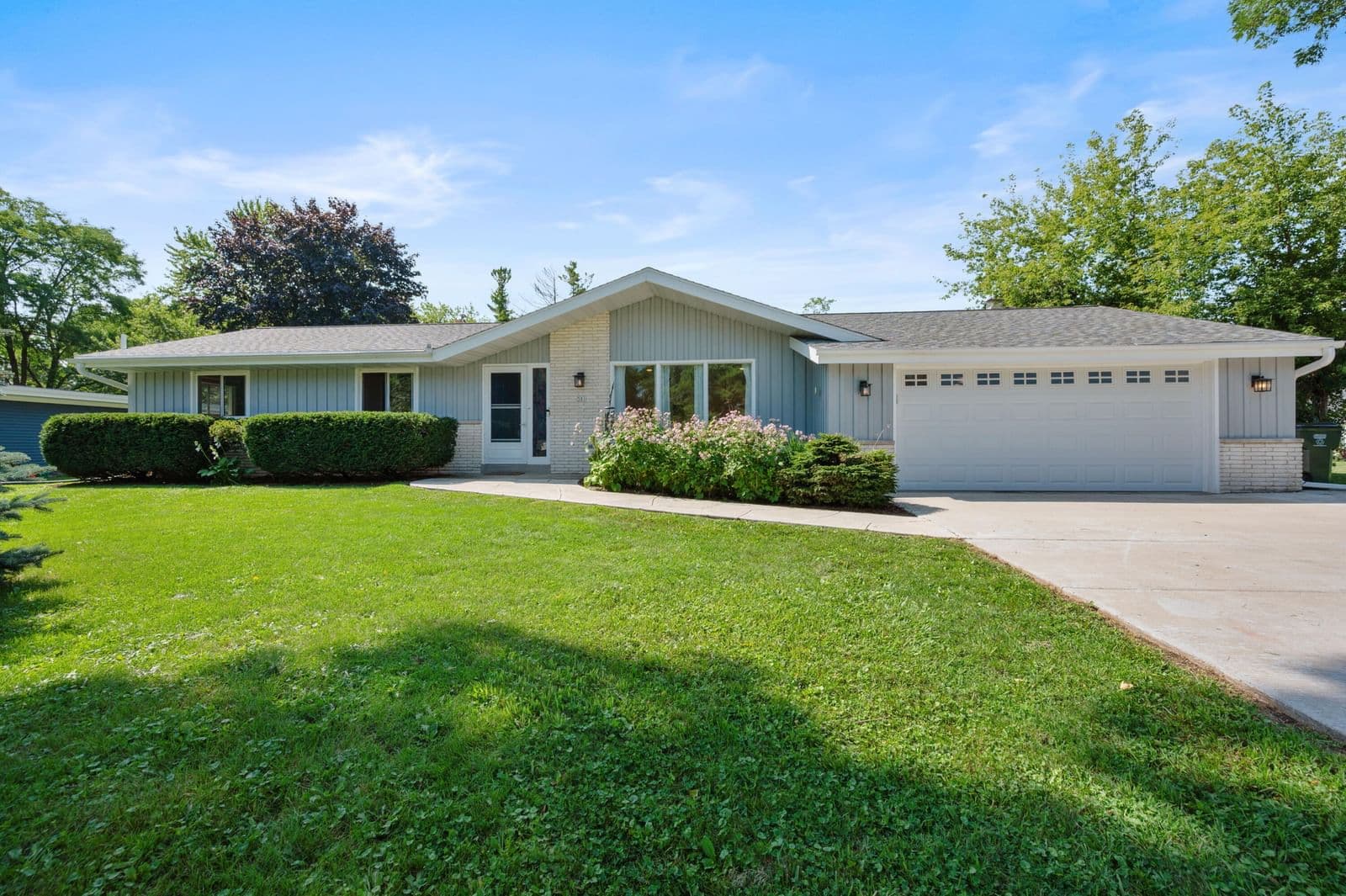 501 Bayfield Ave