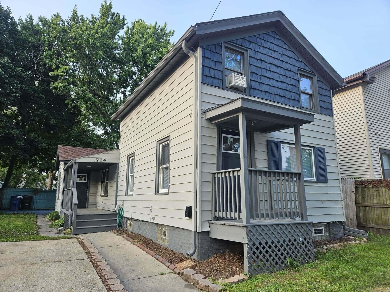 714 Kewaunee, Racine, WI