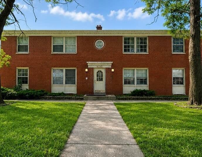 4048 Marquette Dr