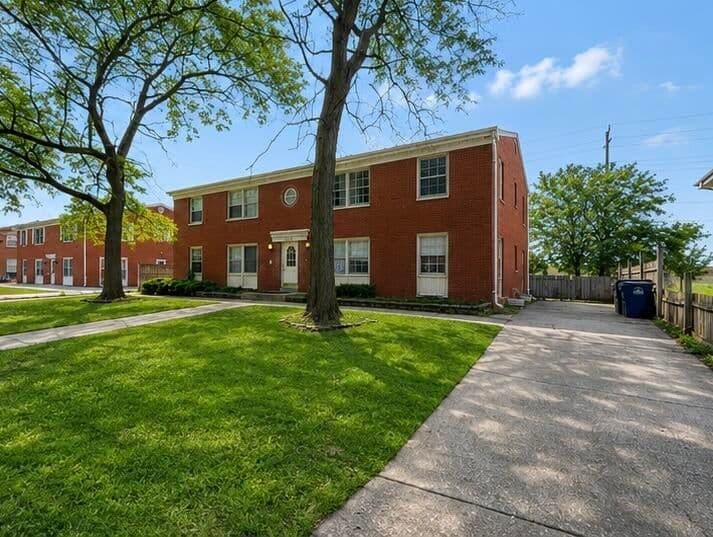 4048 Marquette Dr
