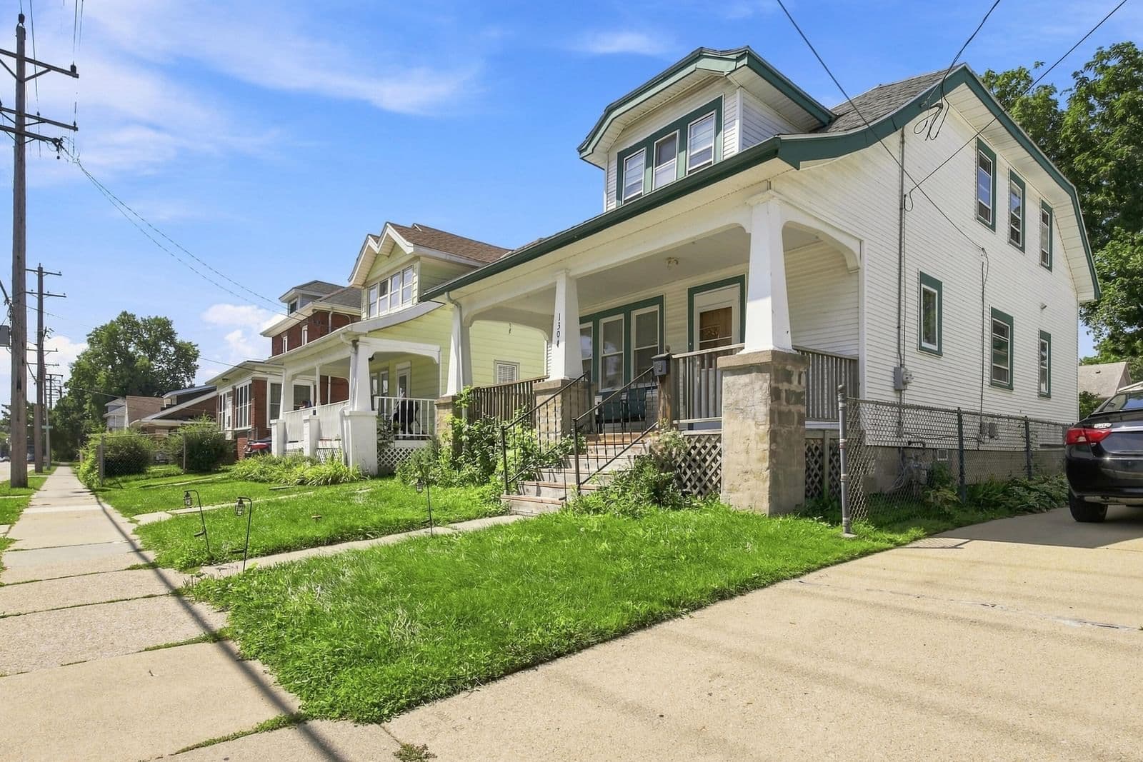1304 Marquette St