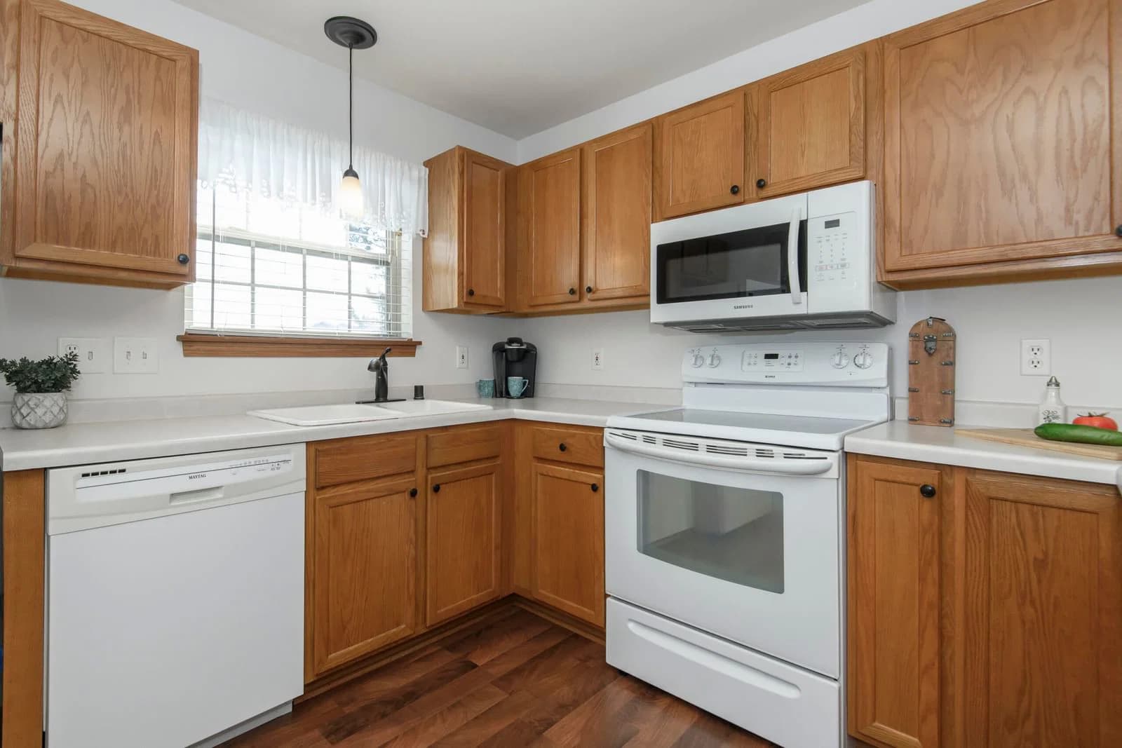 18730 Emerald Cir