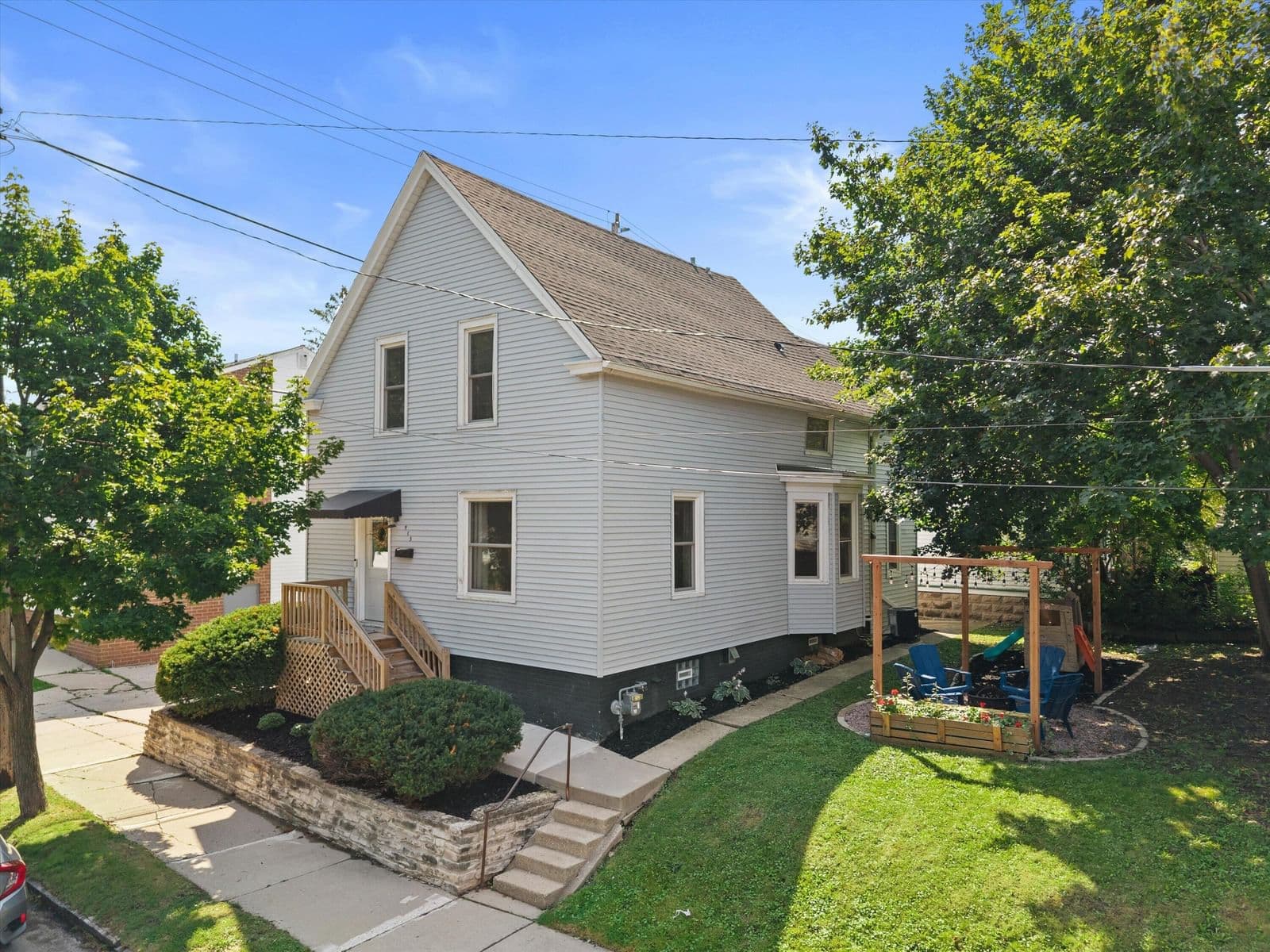 915 Homer, Milwaukee, WI