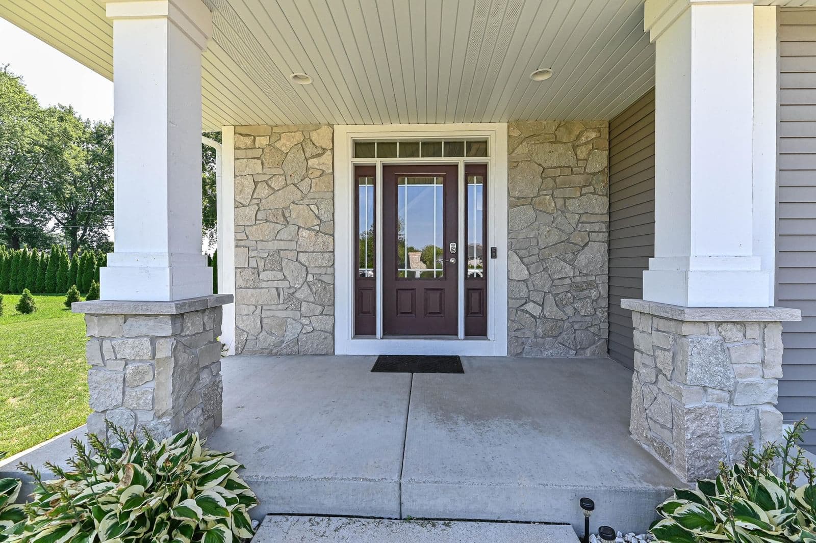 Listing photo